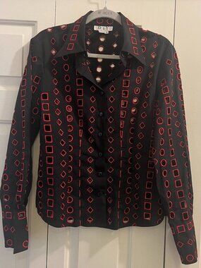 D&Y Brand Womens Black and Red Geometric Cutout Blouse 100% Cotton 80's Size Med
